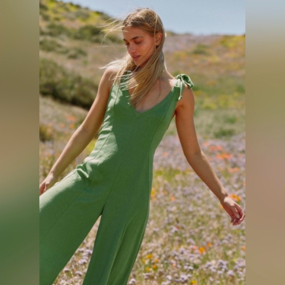 Free People Beach Alice One-Piece Wide Leg Jumpsuit
NWOT
Green | Size M